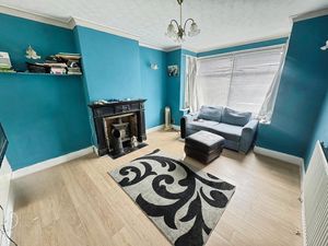NORTH ROAD- click for photo gallery